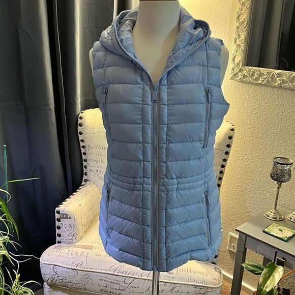 BCBGeneration Hooded Vest  - Picture 1 of 13
